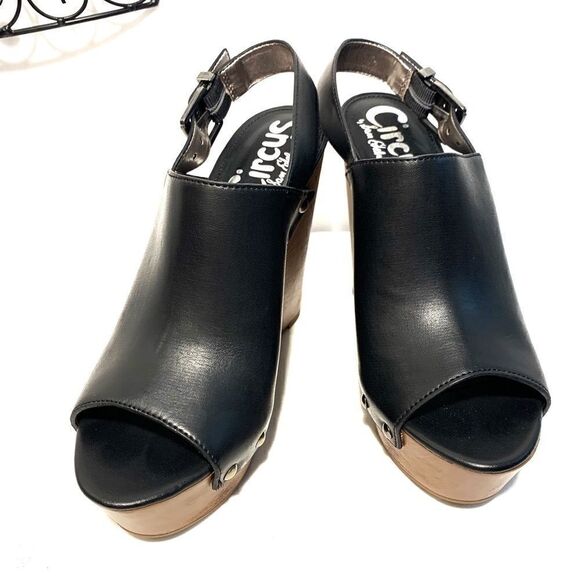Circus by Sam Edelman “Clara” Wedges - Picture 1 of 14